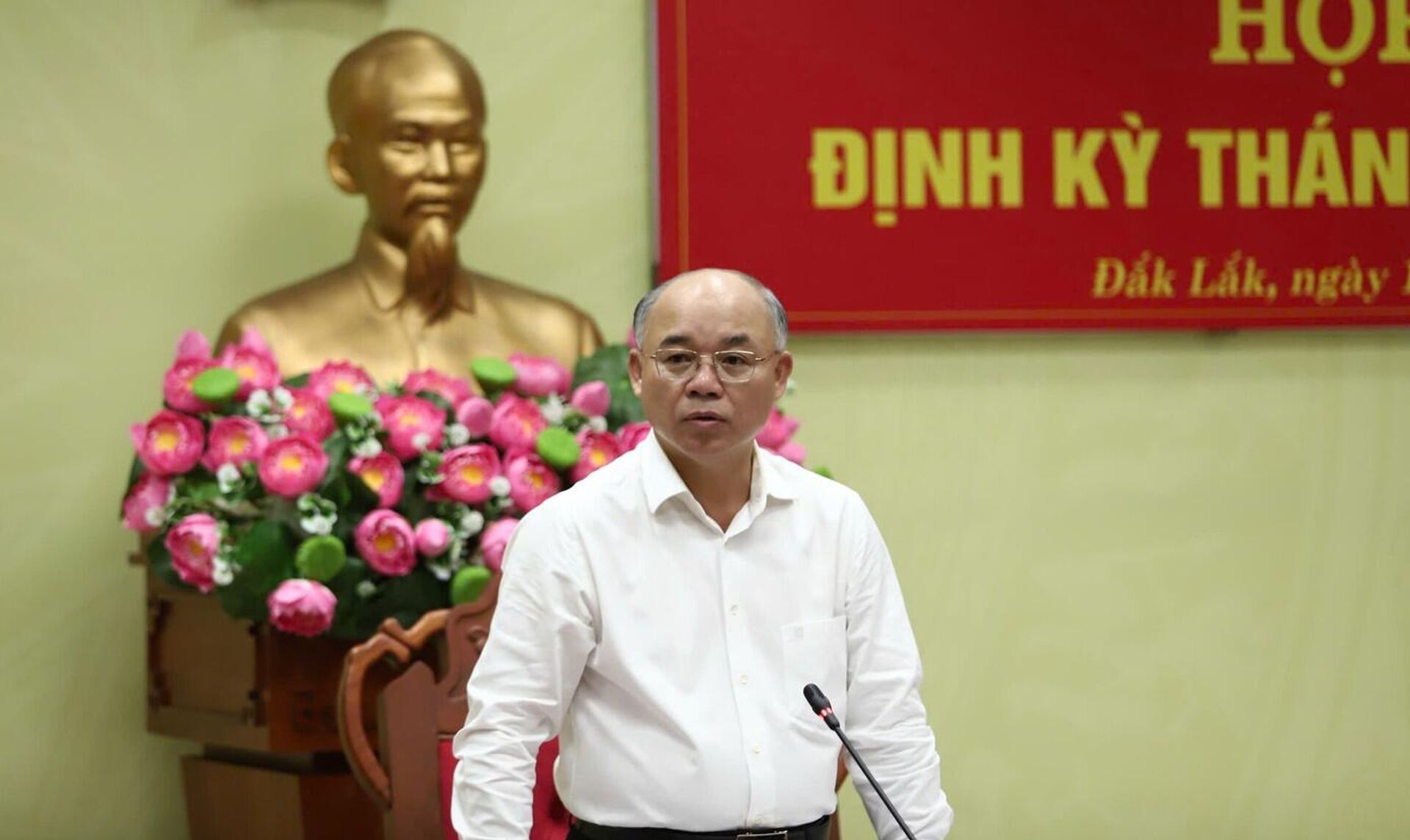 Ông Trương Công Thái - Phó Chủ tịch UBND tỉnh Đắk Lắk thông tin tại cuộc họp báo - Sputnik Việt Nam, 1920, 20.12.2025