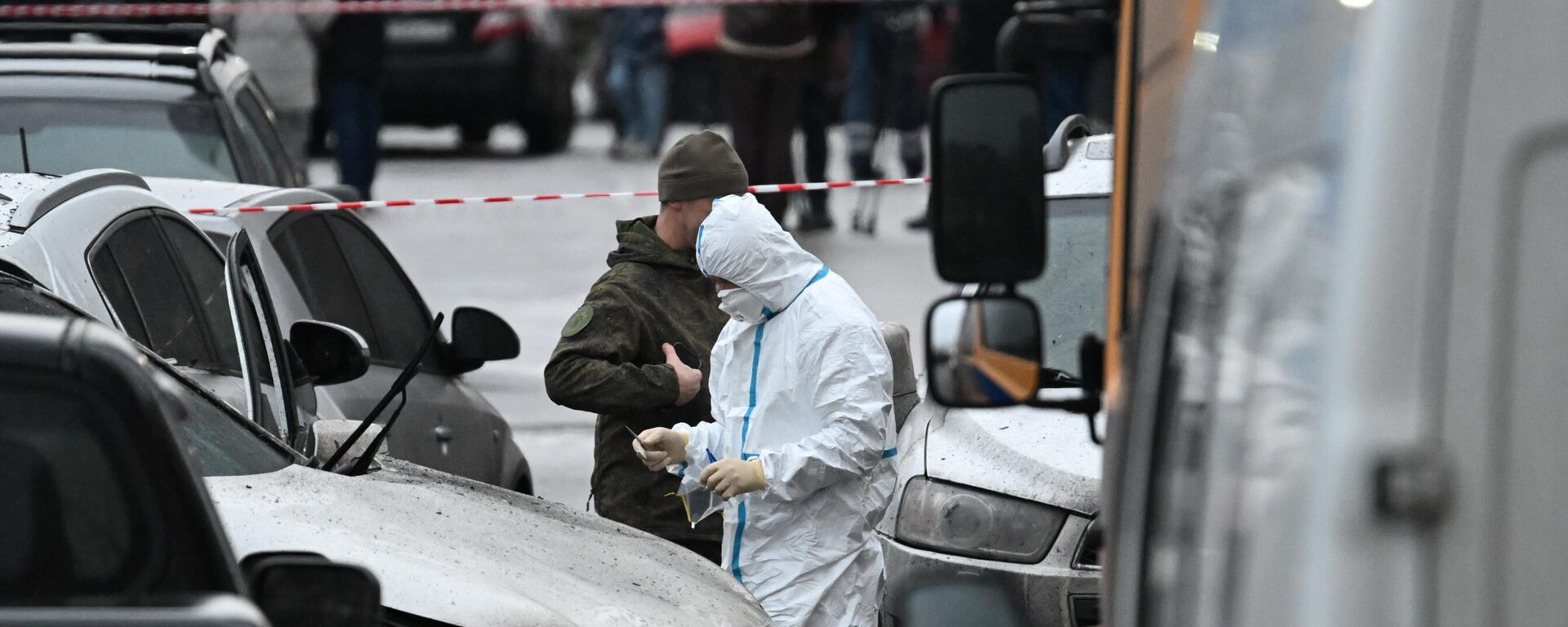 Một chiếc xe hơi phát nổ ở phía nam Moscow. - Sputnik Việt Nam, 1920, 22.12.2025