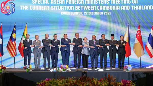 Ngày 22/12, Hội nghị Bộ trưởng Ngoại giao ASEAN đặc biệt về tình hình hiện nay giữa Campuchia và Thái Lan đã được tổ chức tại Kuala Lumpur, Malaysia - Sputnik Việt Nam