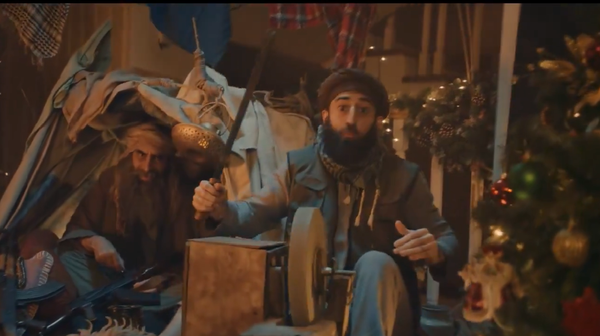 Tất cả là do Putin: Một bài hát Giáng sinh nhỏ để giúp các gia đình châu Âu vui vẻ lên? - Sputnik Việt Nam