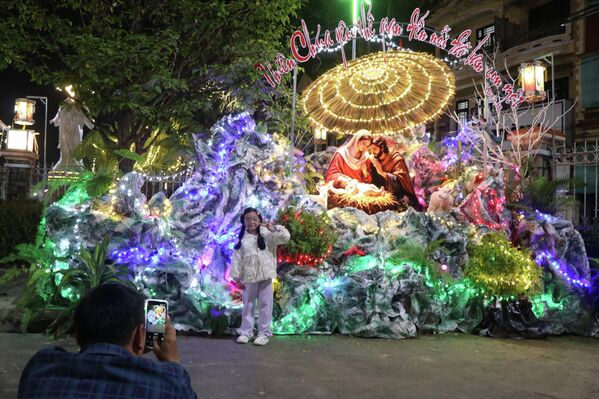Huế rực rỡ đón mùa Giáng sinh an lành - Sputnik Việt Nam