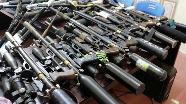 Nghệ An triệt phá đường dây chế tạo, mua bán, tàng trữ vũ khí quân dụng trái phép - Sputnik Việt Nam