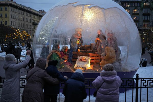 Lễ Giáng Sinh Công giáo ở Thành phố St. Petersburg, Liên bang Nga - Sputnik Việt Nam