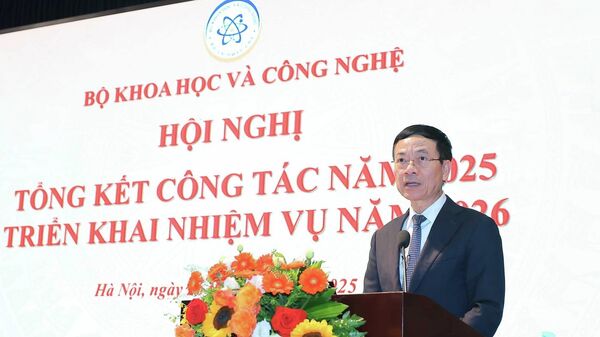 Bộ trưởng Bộ Khoa học và Công nghệ Nguyễn Mạnh Hùng phát biểu khai mạc - Sputnik Việt Nam
