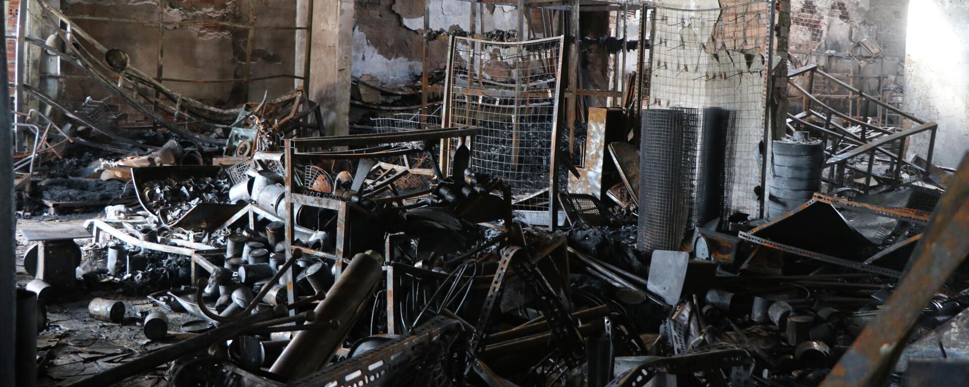 Đắk Lắk: Tiếp tục điều tra nguyên nhân vụ cháy khiến 4 người tử vong - Sputnik Việt Nam, 1920, 27.12.2025