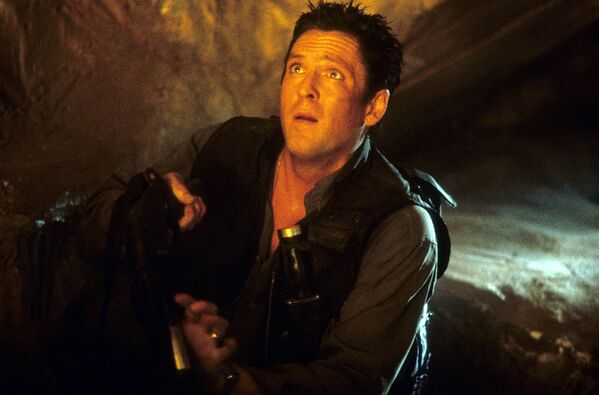 Nam diễn viên Michael Madsen trong một cảnh phim “Species” - Sputnik Việt Nam