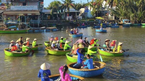 Du lịch chèo thuyền thúng tại Làng Cẩm Thanh (Đà Nẵng) mang lại hiệu quả kinh tế cao cho người dân - Sputnik Việt Nam