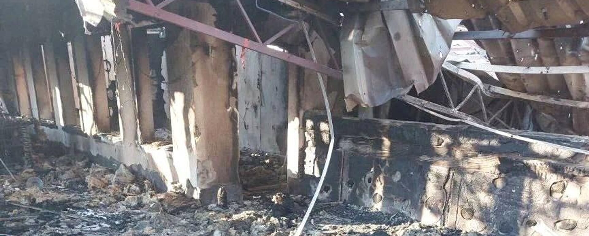 Cuộc tấn công ban đêm của máy bay không người lái Ukraina tại tỉnh Kherson - Sputnik Việt Nam, 1920, 02.01.2026