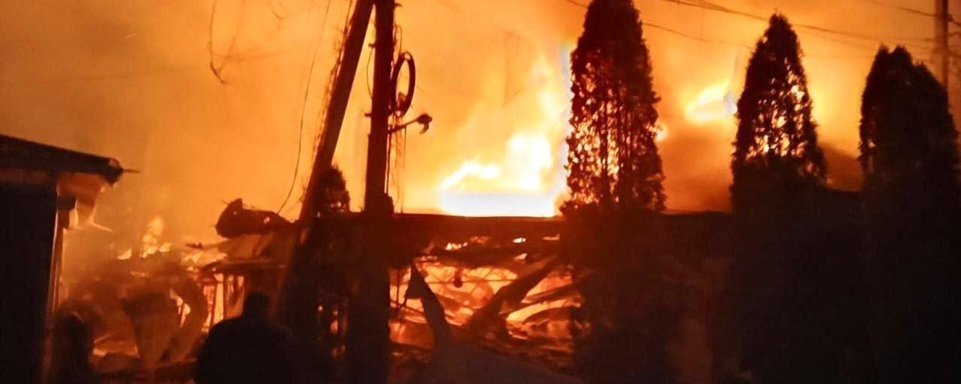 Cuộc tấn công ban đêm của máy bay không người lái Ukraina tại tỉnh Kherson - Sputnik Việt Nam, 1920, 04.01.2026