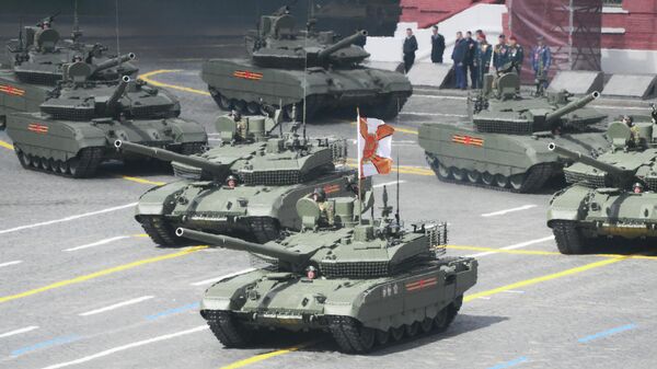 Xe tăng T-90M Proryv trên Quảng trường Đỏ ở Moskva trong cuộc duyệt binh kỷ niệm 80 năm Ngày Chiến thắng trong Chiến tranh Vệ quốc vĩ đại - Sputnik Việt Nam