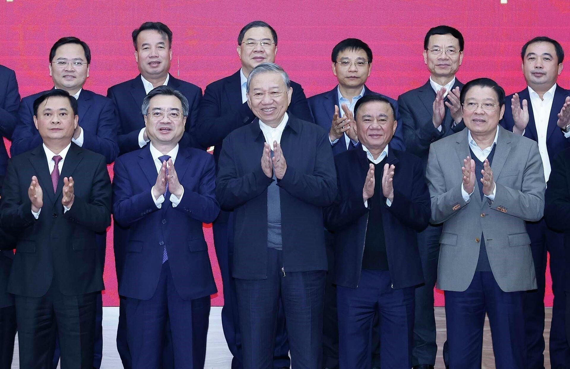 Tổng Bí thư Tô Lâm làm việc với Ban chính sách, chiến lược Trung ương. - Sputnik Việt Nam, 1920, 07.01.2026