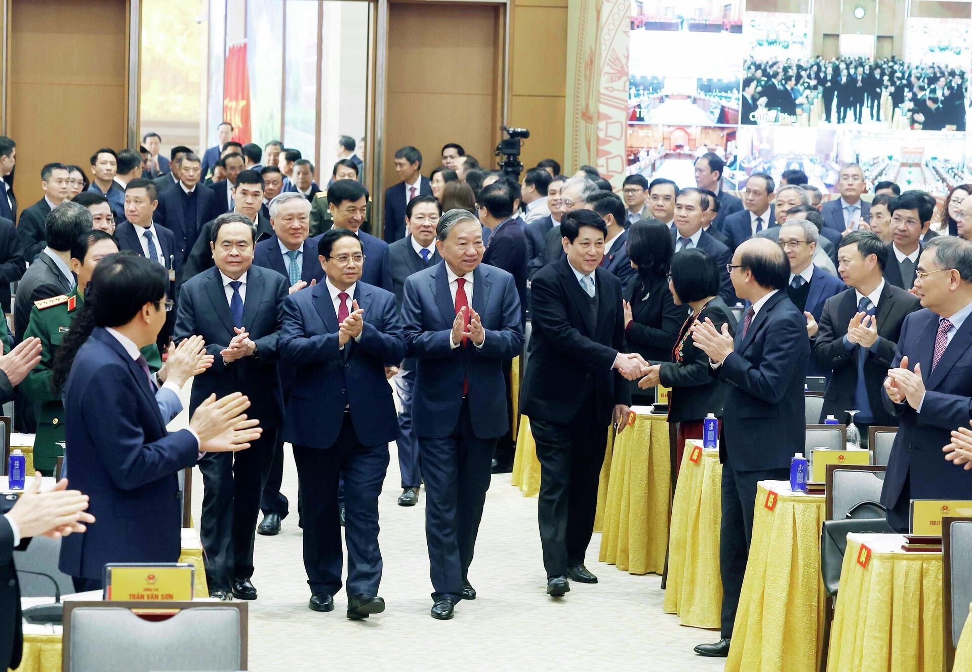 Hội nghị tổng kết công tác năm 2025, triển khai công tác năm 2026 của Chính phủ và chính quyền địa phương - Sputnik Việt Nam, 1920, 08.01.2026