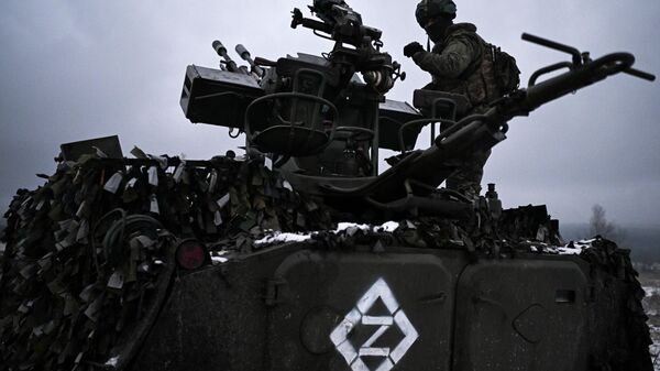 Một đài quan sát trên không của Lữ đoàn Bộ binh Cơ giới 169 Nga tại hướng Krasnyi Lyman trong chiến dịch quân sự đặc biệt. - Sputnik Việt Nam