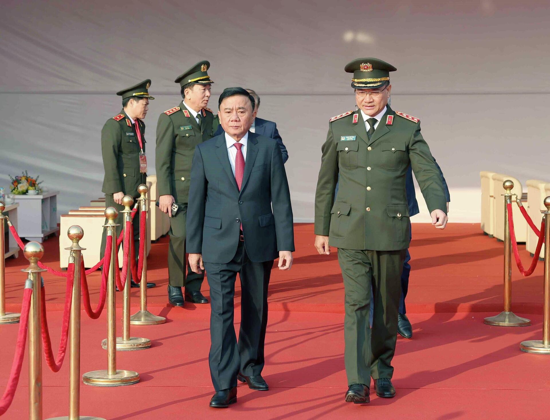 Thường trực Ban Bí thư dự Lễ xuất quân bảo đảm an ninh, trật tự Đại hội XIV của Đảng - Sputnik Việt Nam, 1920, 10.01.2026