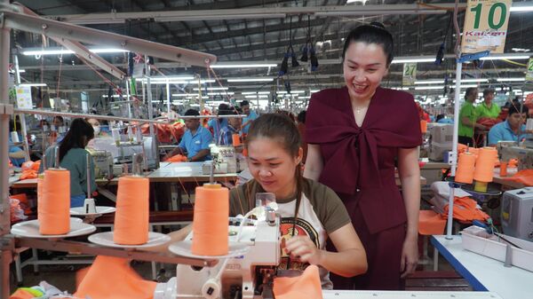 Hoạt động sản xuất tại Công ty Cổ phần Đồng Phú Cường (tỉnh Đồng Nai) - Sputnik Việt Nam