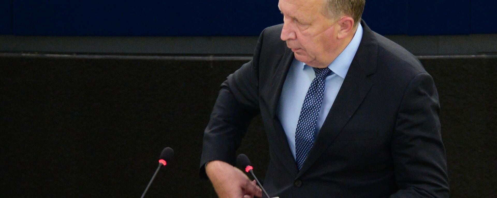 Ông Andrius Kubilius - Ủy viên châu Âu phụ trách quốc phòng và không gian - Sputnik Việt Nam, 1920, 12.01.2026