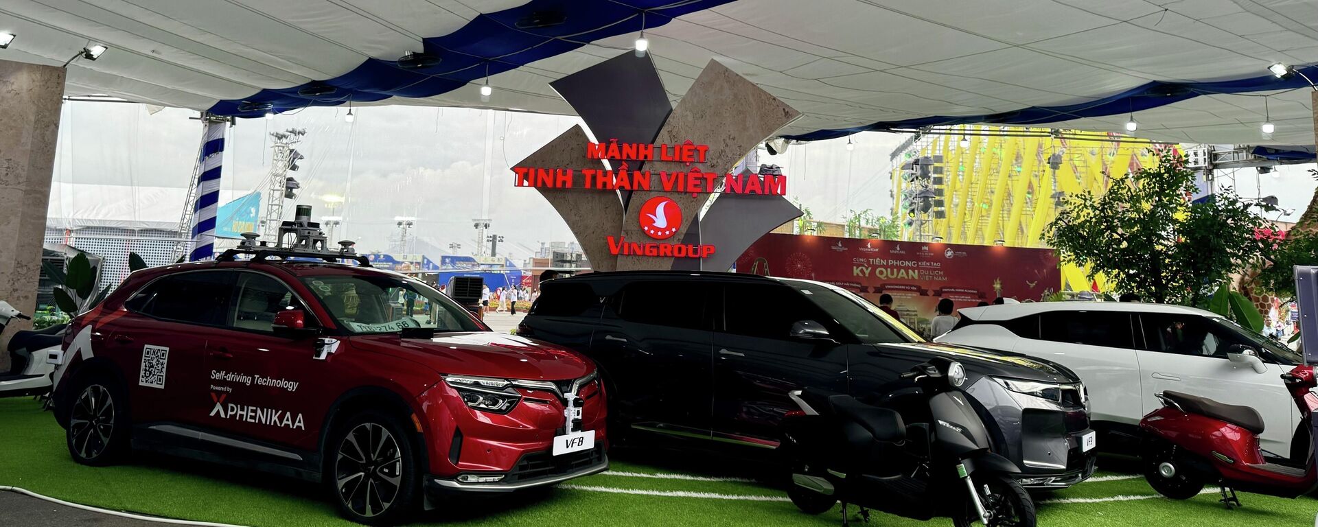 Sản phẩm của VinFast trưng bày tại Triển lãm 80 năm thành tựu đất nước
 - Sputnik Việt Nam, 1920, 14.01.2026