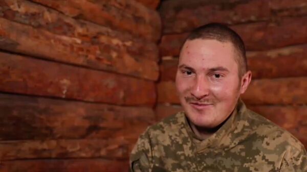 Người tù binh dự định cung cấp cho Nga tọa độ của Trung tâm Tuyển quân Ukraina để thả bom trên không - Sputnik Việt Nam