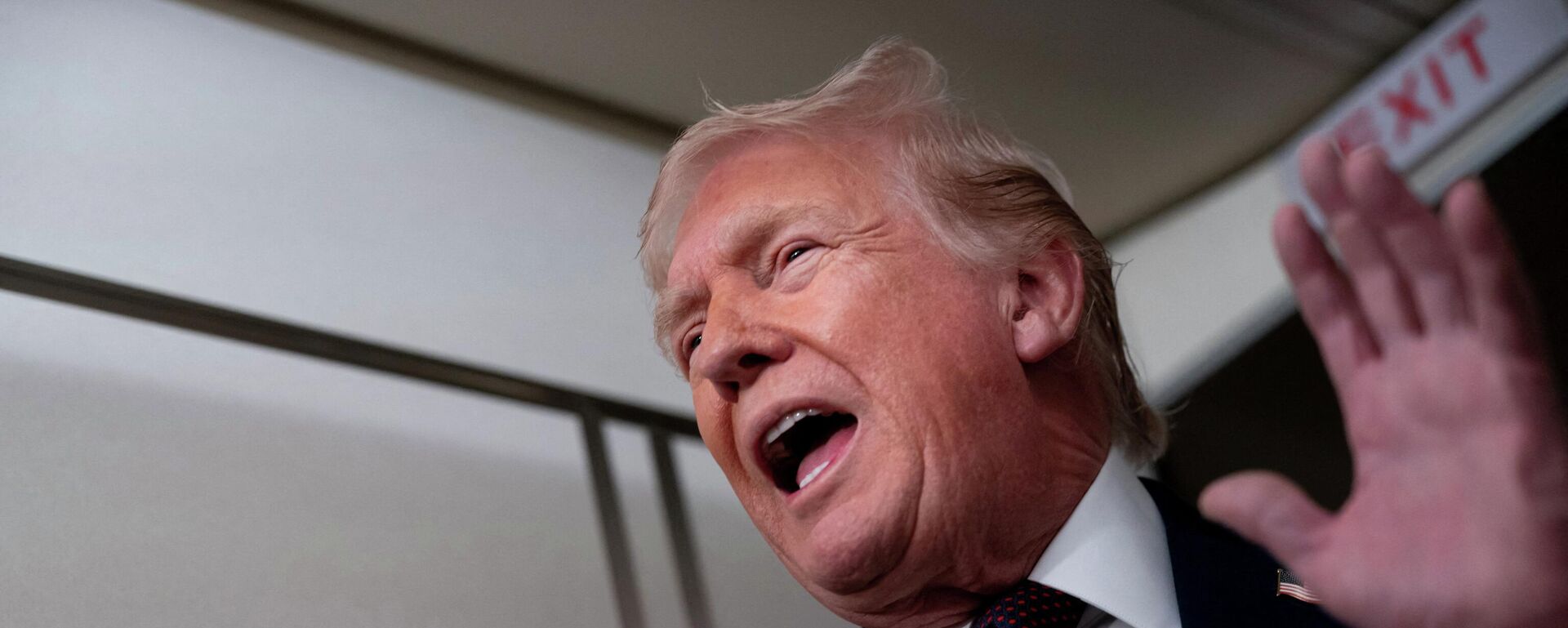 Tổng thống Mỹ Donald Trump - Sputnik Việt Nam, 1920, 14.01.2026