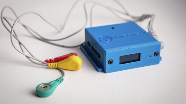 Thiết bị ghi hoạt động thể chất tim mạch - Sputnik Việt Nam