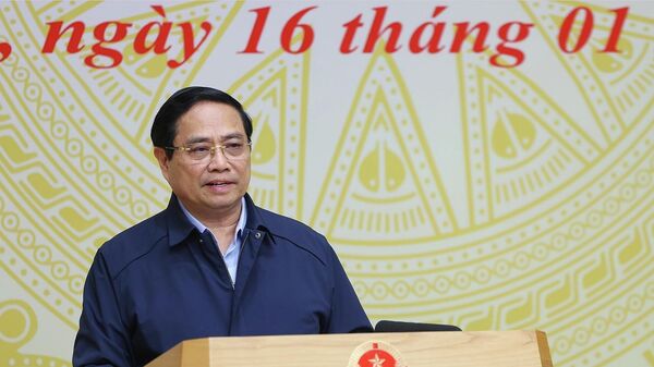 Thủ tướng Phạm Minh Chính phát biểu chỉ đạo Hội nghị tổng kết “Chiến dịch Quang Trung” xây dựng lại nhà cho các gia đình bị thiệt hại do bão lũ tại miền Trung.
 - Sputnik Việt Nam