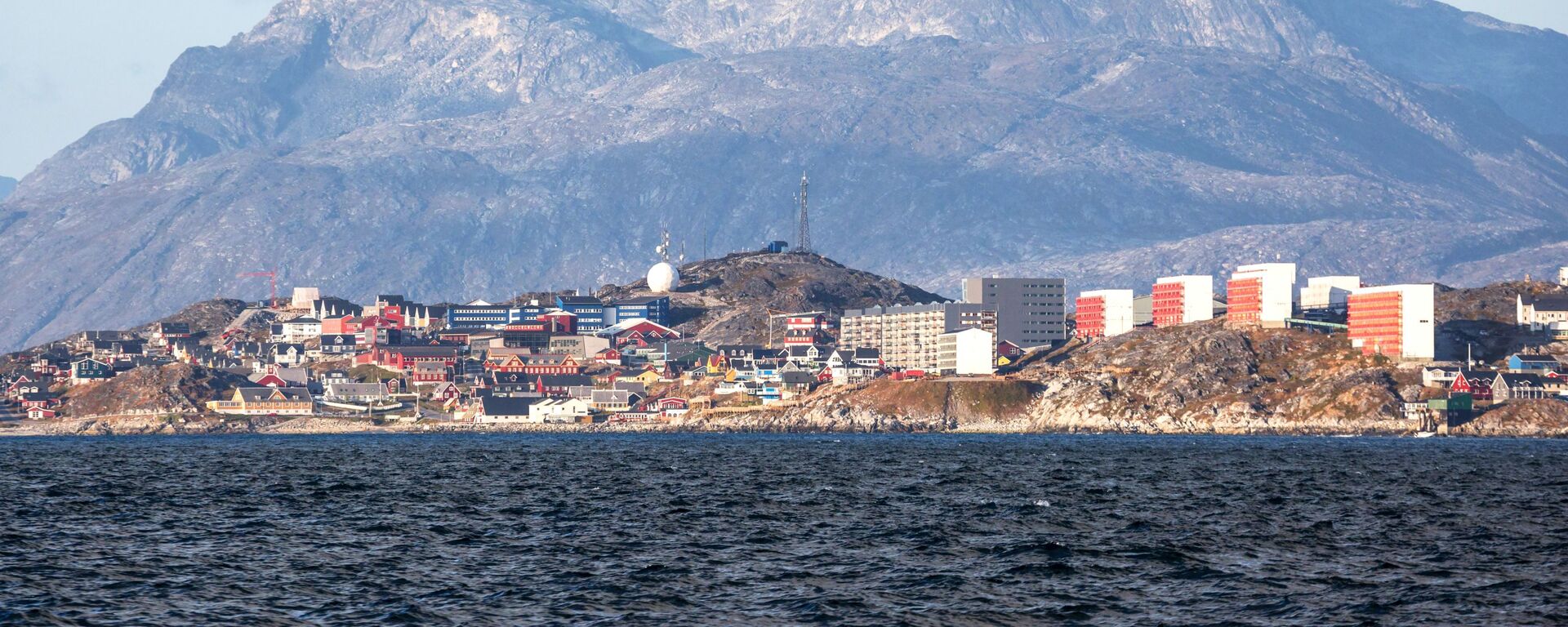 Thành phố Nuuk trên đảo Greenland - Sputnik Việt Nam, 1920, 18.01.2026