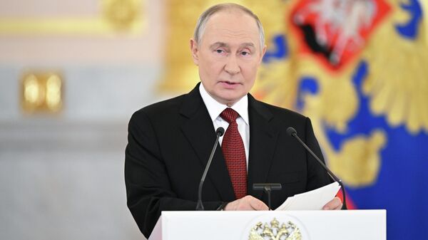 Tổng thống Vladimir Putin nhận giấy ủy nhiệm từ các đại sứ nước ngoài mới đến - Sputnik Việt Nam