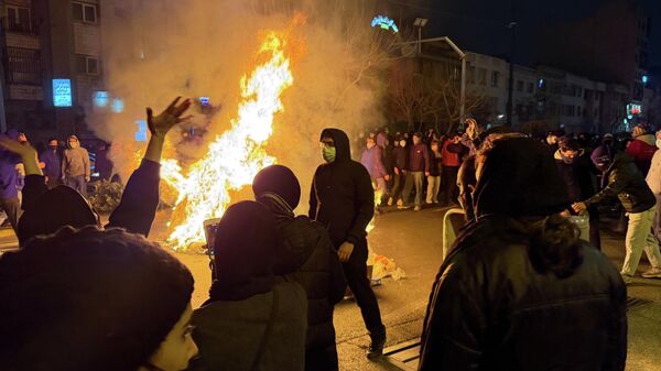 Cuộc biểu tình chống chính phủ ở Tehran, Iran - Sputnik Việt Nam
