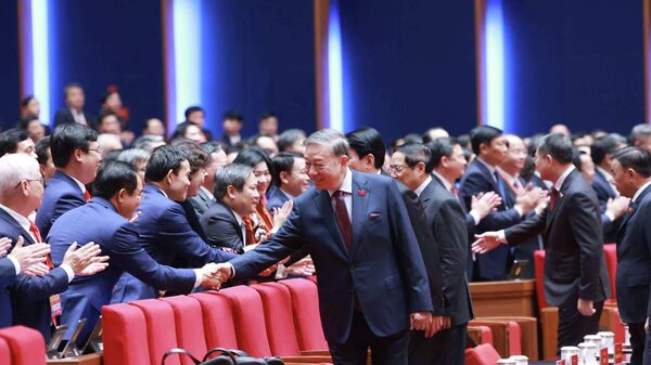 Lãnh đạo Đảng, Nhà nước đến dự phiên họp trù bị Đại hội XIV. - Sputnik Việt Nam
