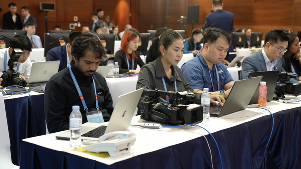 Không khí tác nghiệp tại Trung tâm Báo chí Đại hội XIV - Sputnik Việt Nam