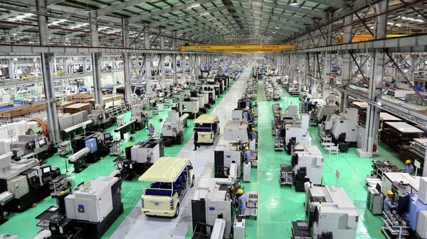 Các nhà máy, khu sản xuất trong Khu kinh tế mở Chu Lai được đầu tư dây chuyền hiện đại. - Sputnik Việt Nam