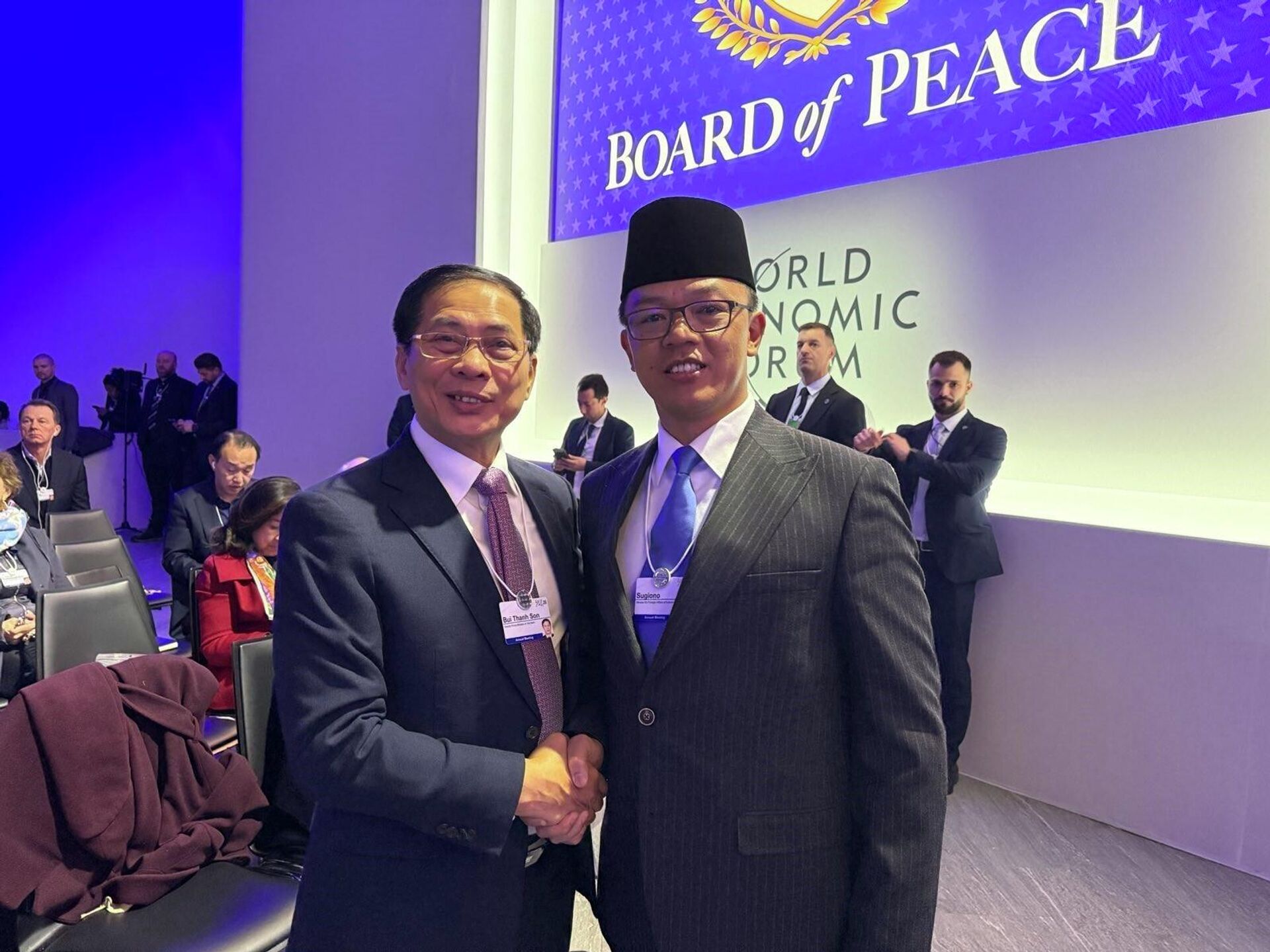 Phó Thủ tướng Bùi Thanh Sơn và Bộ trưởng Ngoại giao Indonesia Sugiono - Sputnik Việt Nam, 1920, 23.01.2026