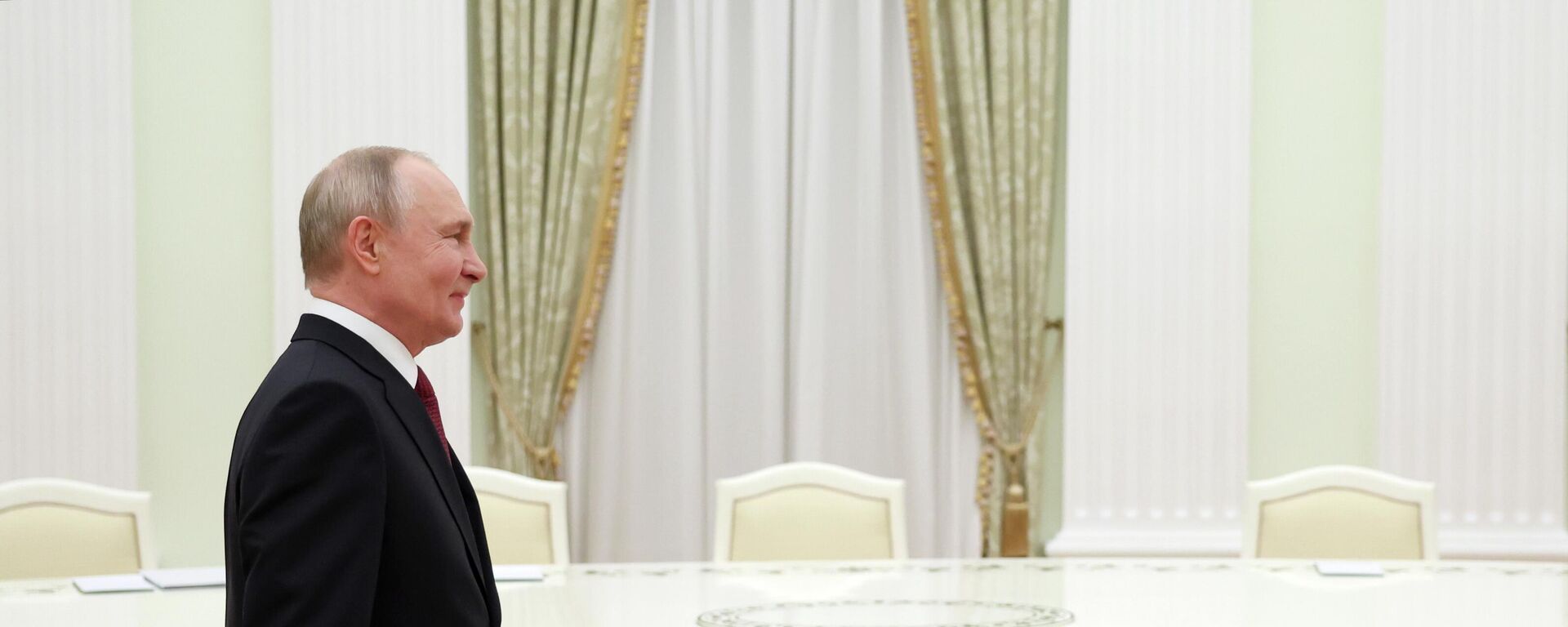 Cuộc gặp giữa Tổng thống Vladimir Putin và Đặc phái viên của Tổng thống Mỹ Steven Witkoff - Sputnik Việt Nam, 1920, 23.01.2026