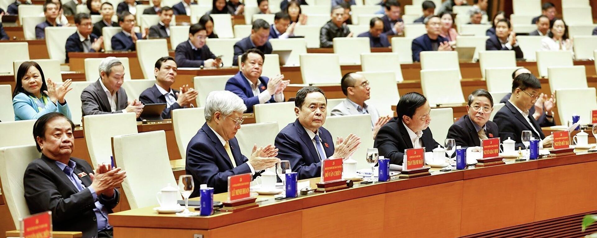 Chủ tịch Quốc hội Trần Thanh Mẫn dự Hội nghị thông báo nhanh kết quả Đại hội đại biểu toàn quốc lần thứ XIV của Đảng - Sputnik Việt Nam, 1920, 26.01.2026