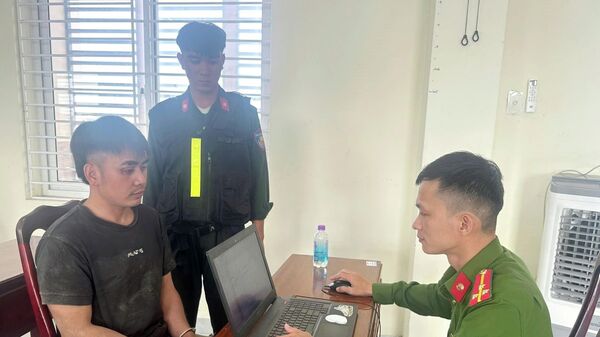 Triệt xóa “tụ điểm” ma túy quy mô lớn tại xã Bình Sơn (Quảng Ngãi) - Sputnik Việt Nam