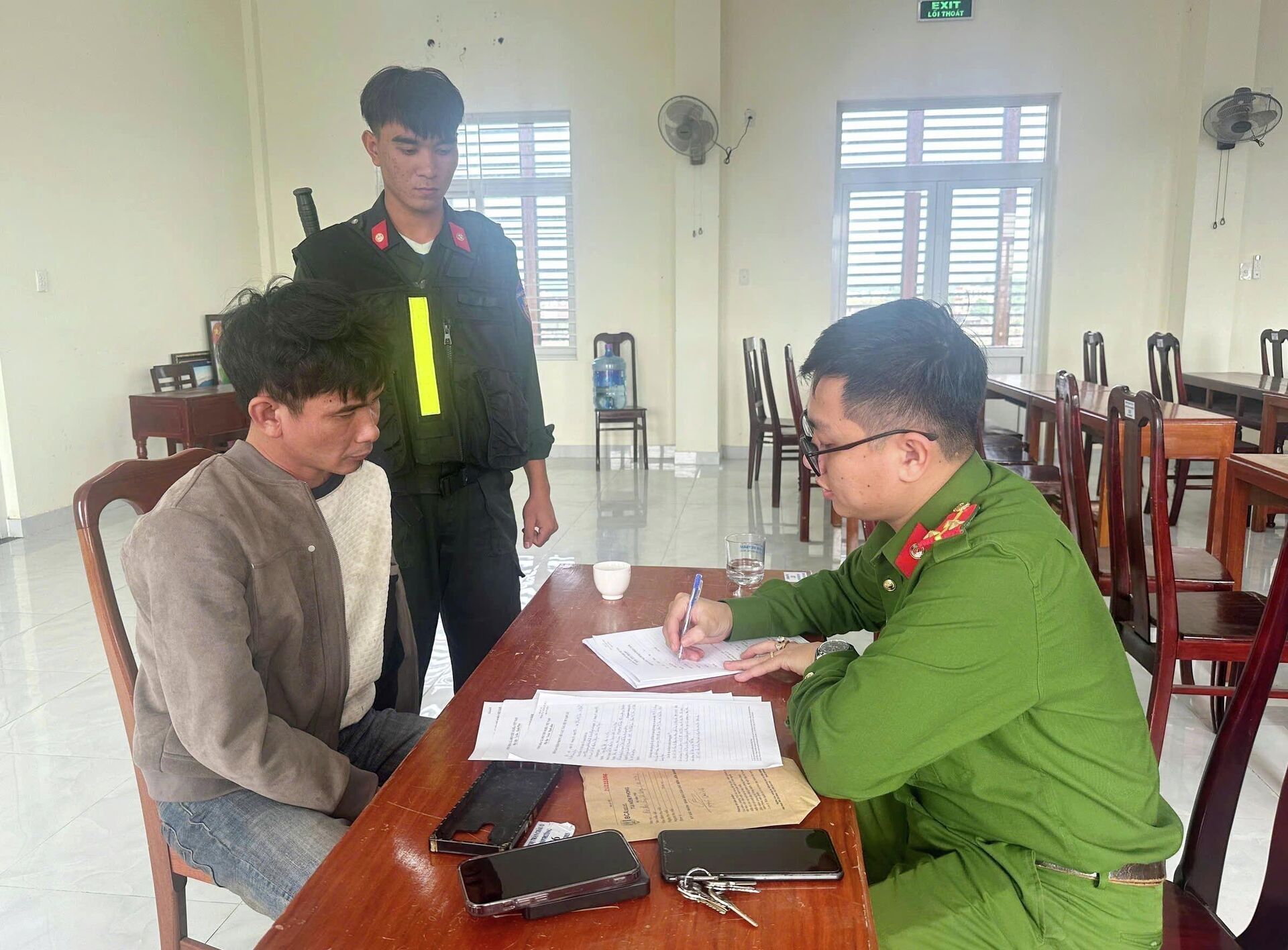 Triệt xóa “tụ điểm” ma túy quy mô lớn tại xã Bình Sơn (Quảng Ngãi) - Sputnik Việt Nam, 1920, 31.01.2026