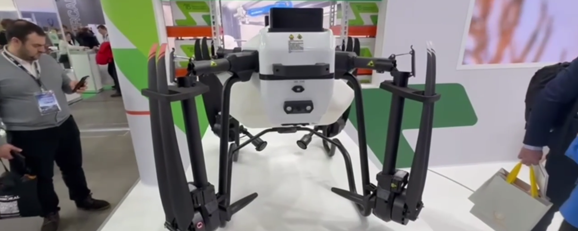 Máy bay không người lái nông nghiệp của Nga C-80 tại triển lãm NAIS-2026 - Sputnik Việt Nam, 1920, 05.02.2026