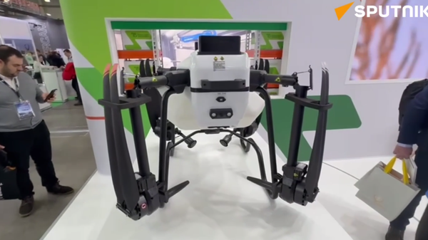 Máy bay không người lái nông nghiệp của Nga C-80 tại triển lãm NAIS-2026 - Sputnik Việt Nam