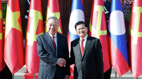 Lễ đón Tổng Bí thư Tô Lâm thăm cấp Nhà nước tới CHDCND Lào - Sputnik Việt Nam