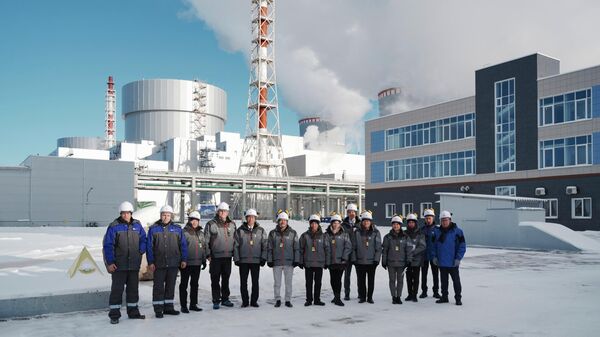 Đoàn đại biểu Việt Nam tham quan thành tựu của Nga tại Nhà máy điện hạt nhân Leningrad - Sputnik Việt Nam
