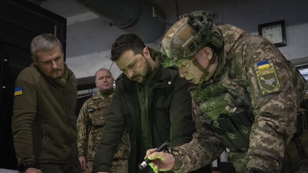 Tổng thống Ukraina Vladimir Zelensky và Tổng tư lệnh các lực lượng vũ trang Ukraina Alexandr Syrskyi - Sputnik Việt Nam