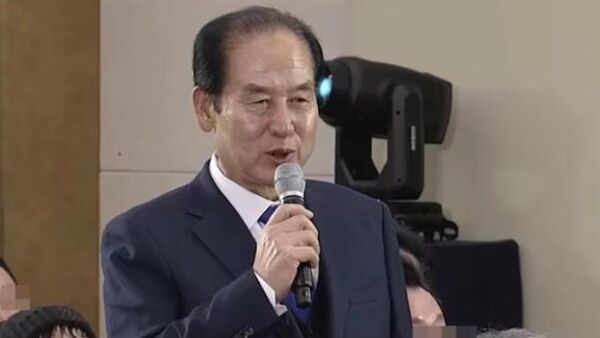 Chủ tịch huyện Jindo Kim Hee-soo - Sputnik Việt Nam