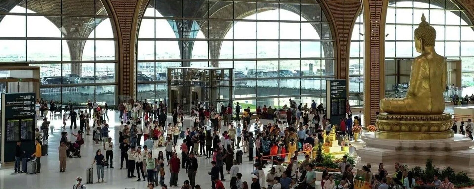 Toàn cảnh sân bay quốc tế Techo trị giá 2 tỷ USD của Campuchia - Sputnik Việt Nam, 1920, 07.02.2026