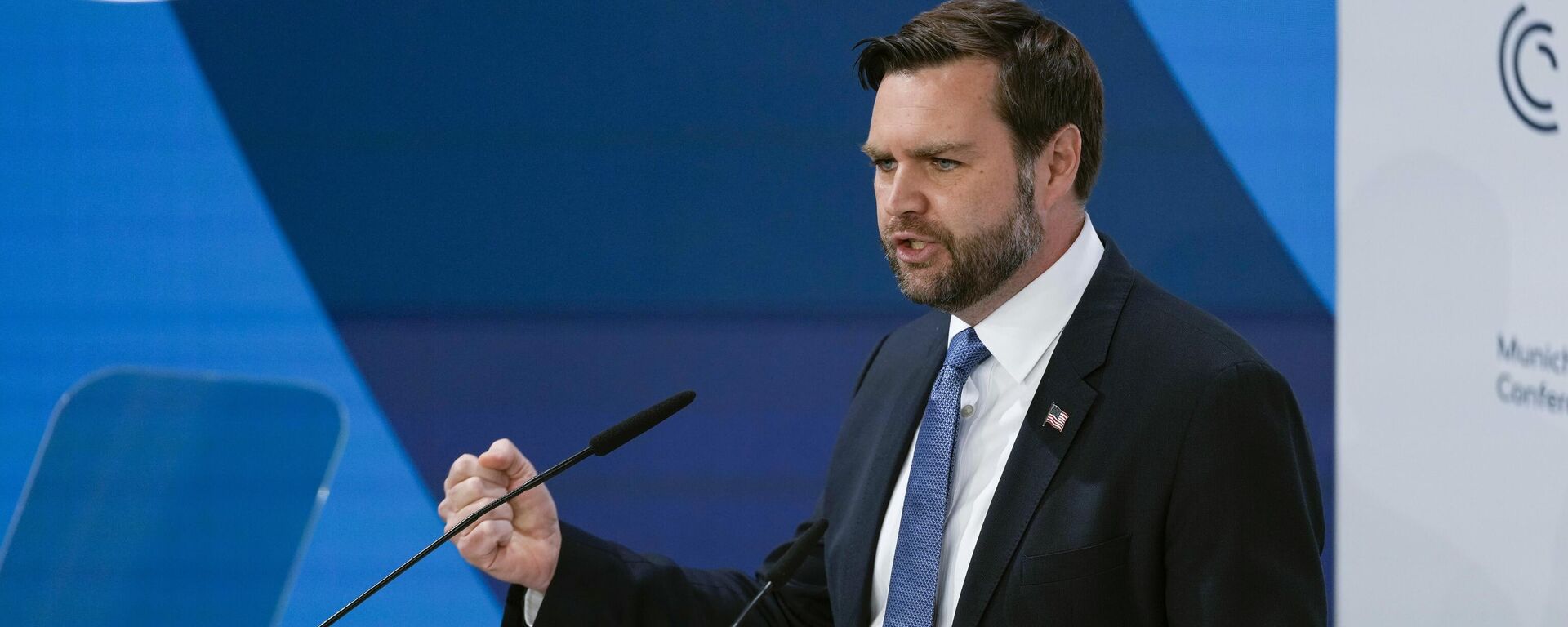 Phó Tổng thống Mỹ J.D. Vance - Sputnik Việt Nam, 1920, 13.02.2026