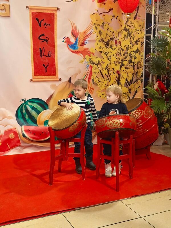 Vào ngày 14 và 15 tháng 2, tại Trung tâm Thương mại “Hà Nội-Moskva” đã diễn ra lễ hội chào mừng Tết - Sputnik Việt Nam