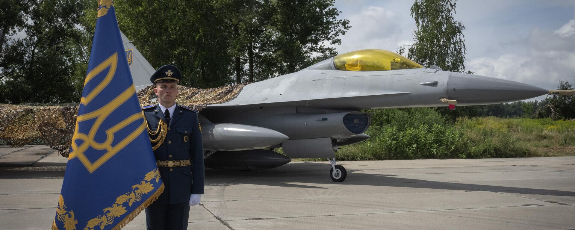 Máy bay chiến đấu F-16 trong quân đội Ukraina Máy bay chiến đấu F-16 trong quân đội Ukraina - Sputnik Việt Nam, 1920, 17.02.2026