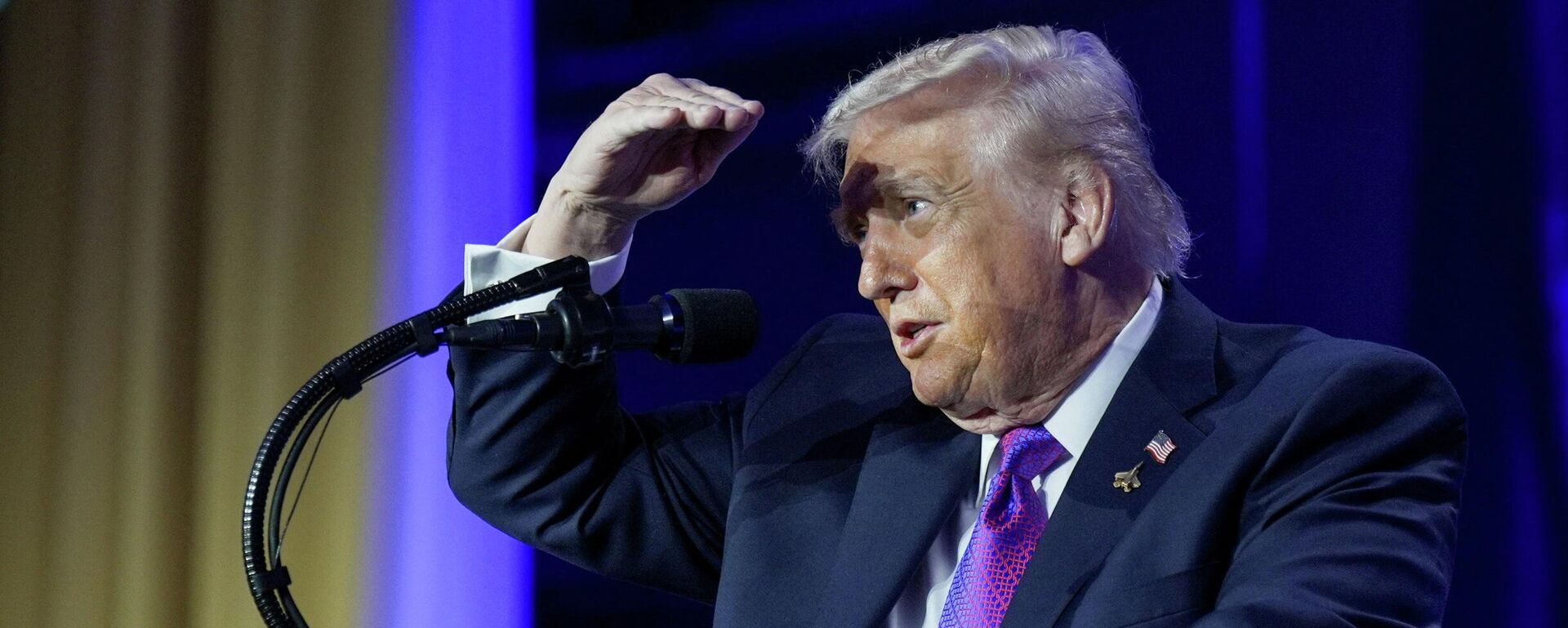 Tổng thống Mỹ Donald Trump - Sputnik Việt Nam, 1920, 19.02.2026