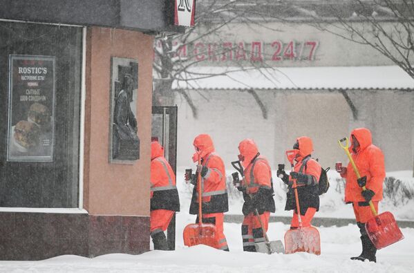 Tuyết rơi ở Moskva - Sputnik Việt Nam