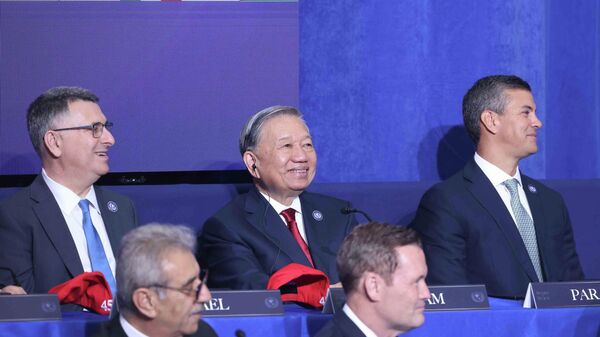 Tổng Bí thư Tô Lâm và các đại biểu dự Phiên khai mạc Hội đồng Hoà bình về Gaza Tổng Bí thư Tô Lâm và các đại biểu dự Phiên khai mạc Hội đồng Hoà bình về Gaza - Sputnik Việt Nam