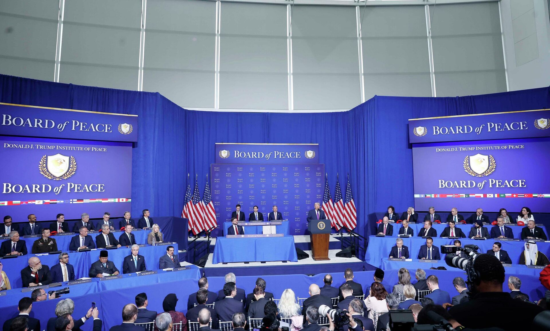 Phiên khai mạc Hội đồng Hoà bình về Gaza tại Thủ đô Washington D.C., Hoa Kỳ - Sputnik Việt Nam, 1920, 20.02.2026